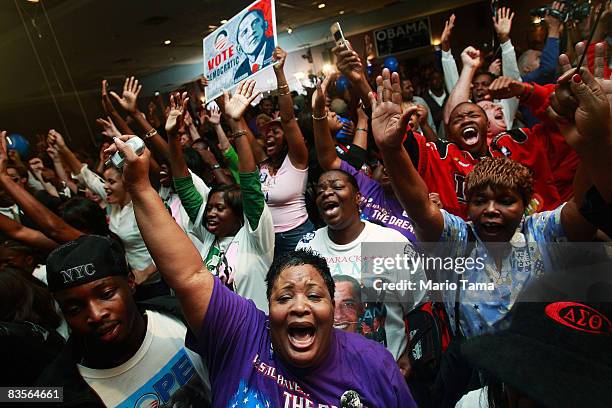 10,643 Us Campaign Mccain Rally Stock Photos, High-Res Pictures ...