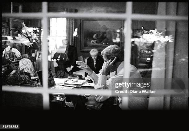 15 Private Moments With John Kerry While On The Campaign Trail ...