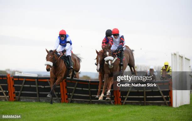 54 Harry Nuttall Stock Photos, High-Res Pictures, and Images ...