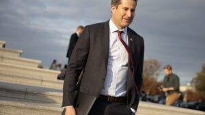 Lawmakers Work To Finish Business Before Thanksgiving Break