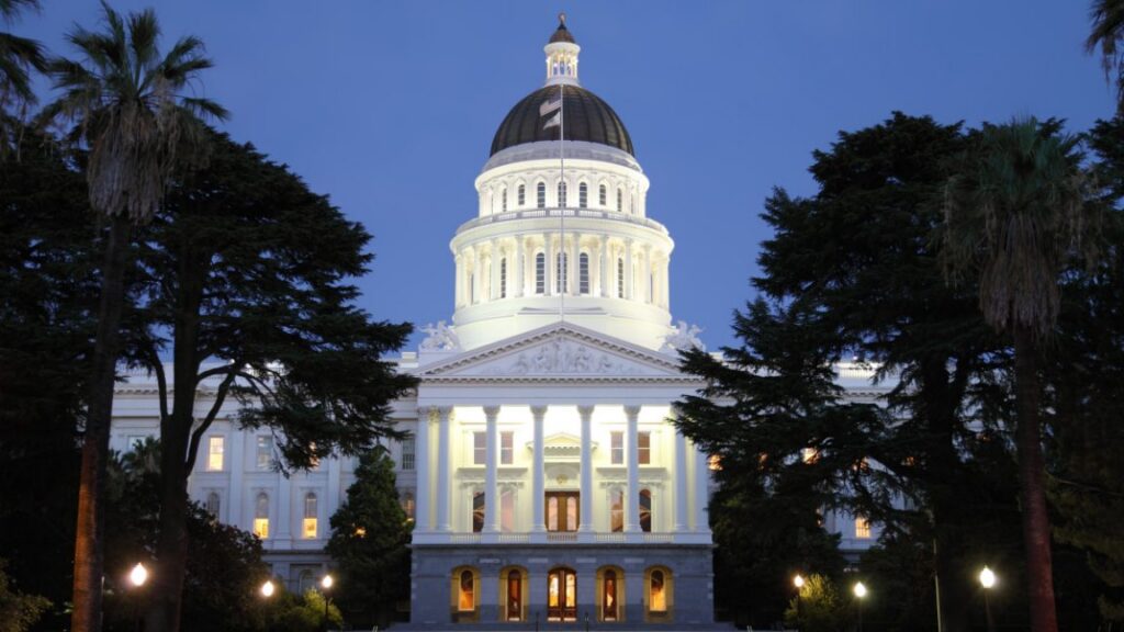 california_state_capital_building-1152x648-1