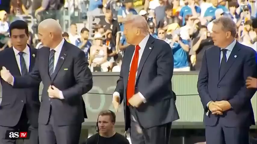 Donald Trump stole a CWC winners medal : r/sports