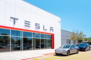 Jury orders Tesla to pay more than $200m to plaintiffs in deadly ...