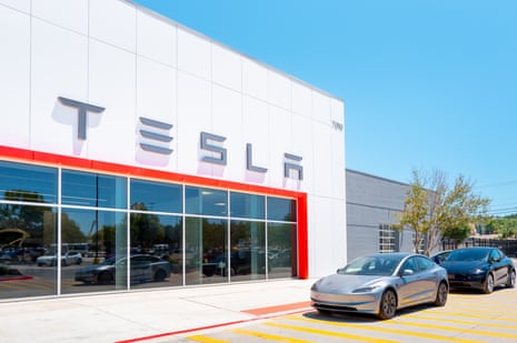 Jury orders Tesla to pay more than $200m to plaintiffs in deadly ...