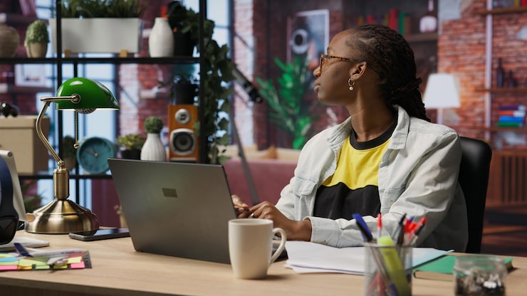 Page 12 | Black Graphic Designer Images - Free Download on Freepik