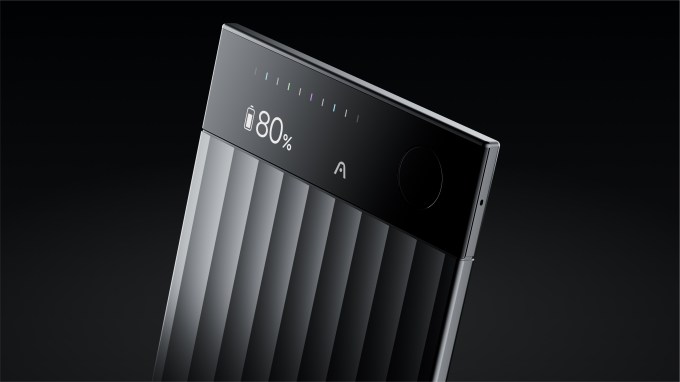Plaud launches a new AI hardware notetaker, the $179 Note Pro ...