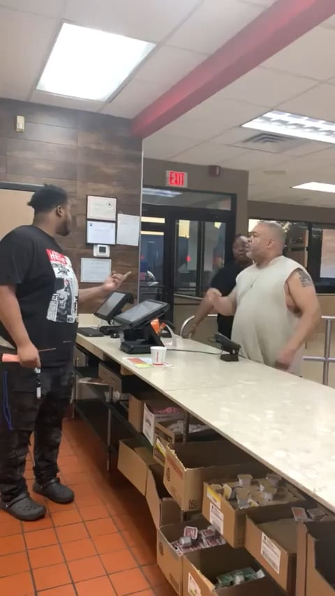 Primetime super heavyweight UFC fighter Jon Jones vs. DC duke it ...