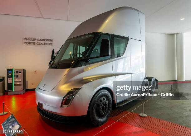 61 Tesla Semi Stock Photos, High-Res Pictures, and Images - Getty ...