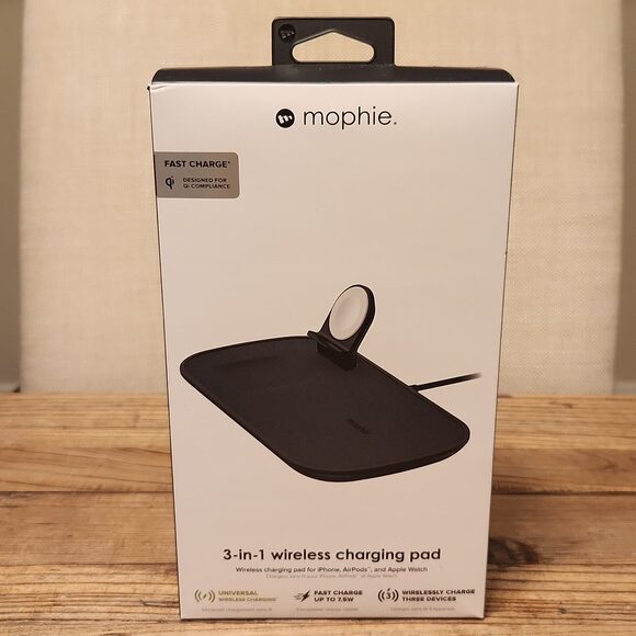 Mophie 3-in-1 wireless charging pad
