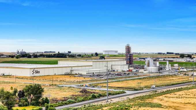 Sila opens US factory to make silicon anodes for energy-dense EV ...