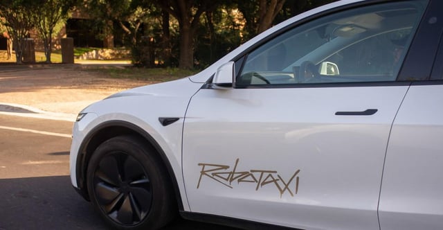 Tesla's robotaxi push is confusing the hell out of regulators ...