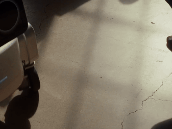 Cobot-Proxie-Glide-360-AI-Lab-Business_1-ezgif.com-video-to-gif-converter