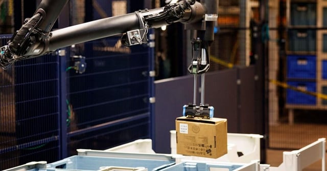 Amazon claims the headline isn't robots taking jobs as it reveals ...