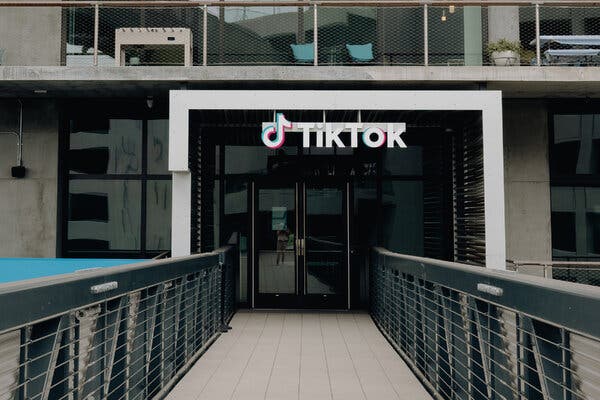 Trump and Xi Could 'Consummate' TikTok Deal This Week, Bessent ...