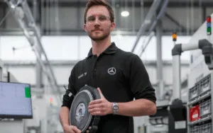 Tiny electric motor outperforms record holder by 40%