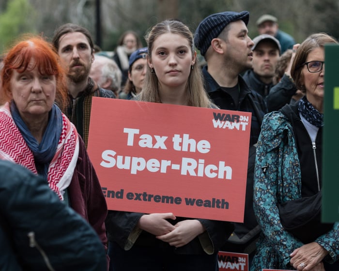 Buzzing - See hot discussions in your native language