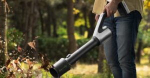 Hoto's slick new leaf blower looks ready to blast away leaves or ...