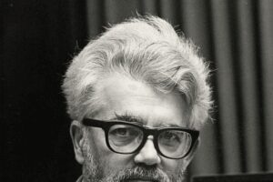 John McCarthy -- Father of AI and Lisp -- Dies at 84 | WIRED
