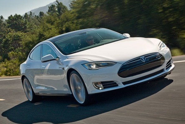 Tesla CEO Elon Musk accuses New York Times of lying about Model S ...