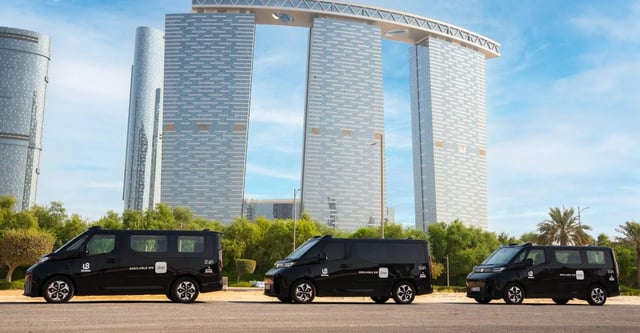 Uber's robotaxi service in UAE now includes fully driverless ...