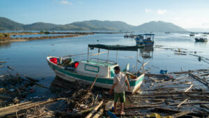 Typhoon Kalmaegi hits Xuan Dai Bay, Vietnam, causing widespread damage