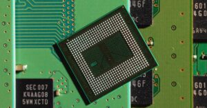 gear-dram-2131328462