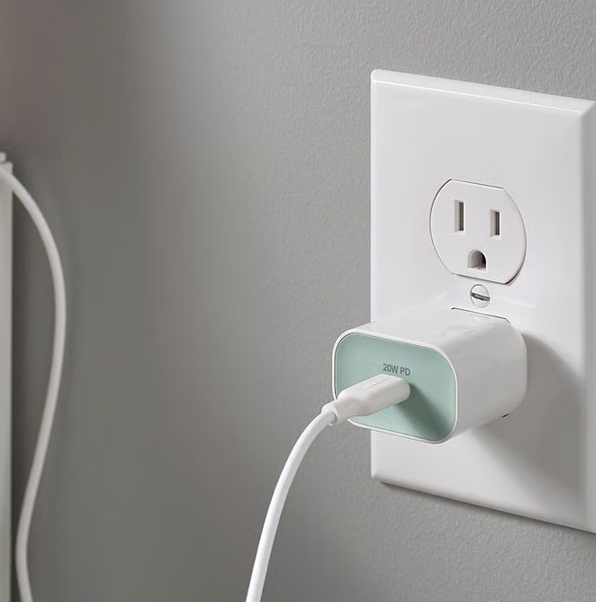 Ikea's new $4 USB-C charger is cheaper than Apple's and Anker's ...