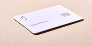 JPMorgan Chase Reaches a Deal to Take Over the Apple Credit Card ...
