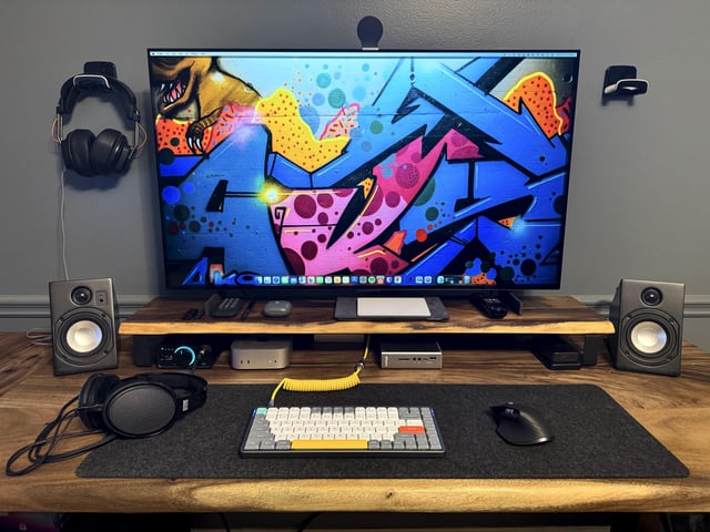 Mac mini with LG C4 OLED - 120hz and HiDPI : r/macmini