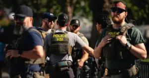 Inside the Homeland Security Forum Where ICE Agents Talk Shit About Other Agents