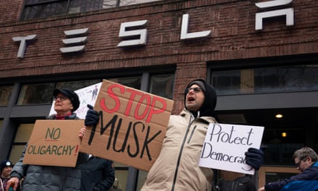 Protesters target Tesla showrooms in US over Elon Musk's ...