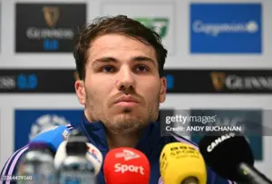 Push events into a running session with channels