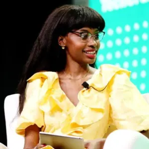 SEC eyes shift to twice-yearly earnings reports