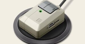 The classic Apple Macintosh mouse inspired Spigen's retro AirPods ...