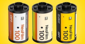 There's a tiny digital camera inside these retro 35mm film rolls ...