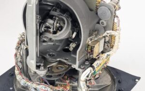 The electromechanical angle computer inside the B-52 bomber's star ...