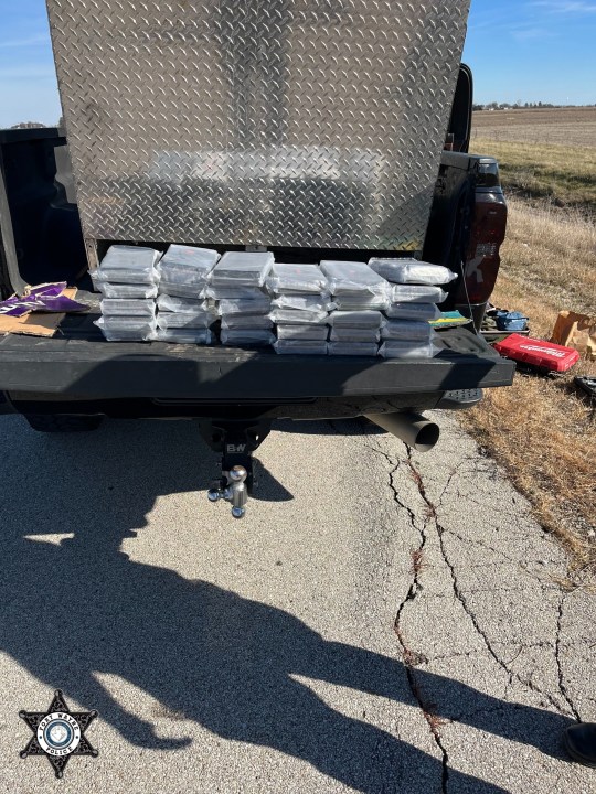 Traffic stop by Fort Wayne police leads to discovery of over 65 ...